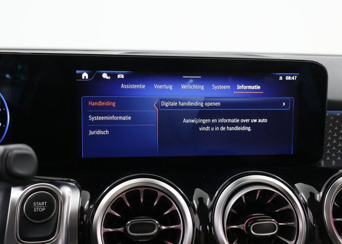 Mercedes-Benz EQB 300 4MATIC Luxury Line 67 kWh