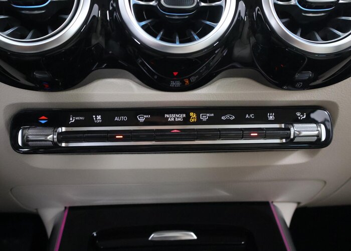 Mercedes-Benz EQB 300 4MATIC Luxury Line 67 kWh