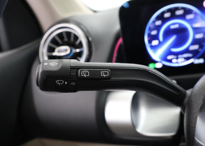 Mercedes-Benz EQB 300 4MATIC Luxury Line 67 kWh