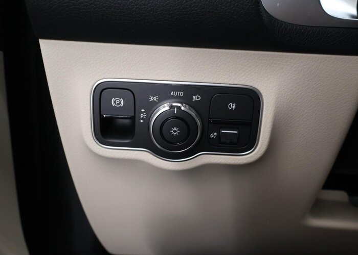 Mercedes-Benz EQB 300 4MATIC Luxury Line 67 kWh