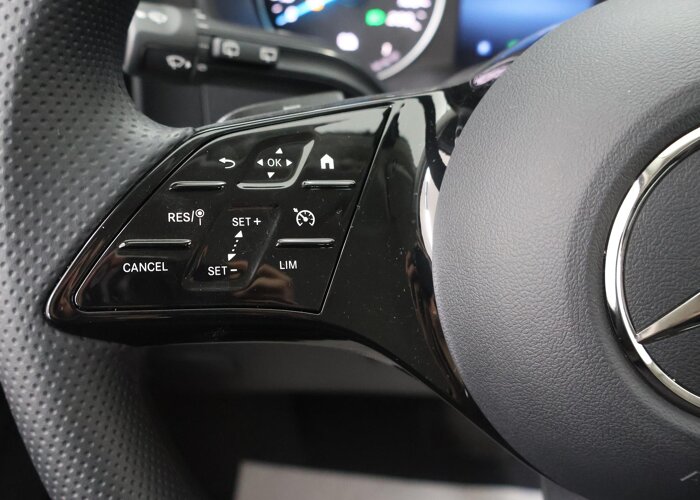 Mercedes-Benz EVITO TOURER 129 L2 PRO 90kWh |