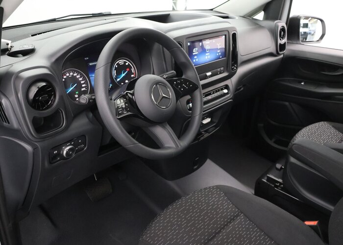 Mercedes-Benz EVITO TOURER 129 PRO L2 90 kWh