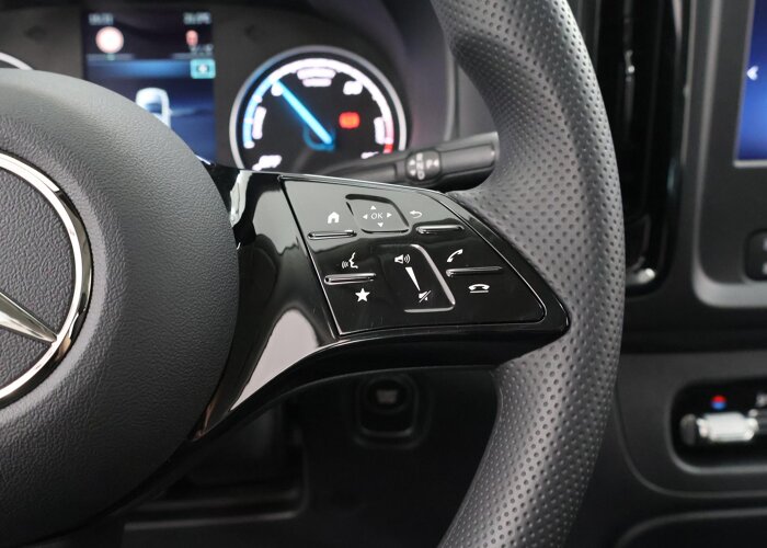 Mercedes-Benz EVITO TOURER 129 PRO L2 90 kWh