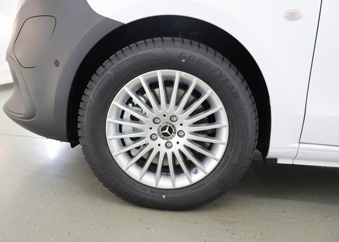 Mercedes-Benz  eVito Tourer 129 PRO L2 90 kWh