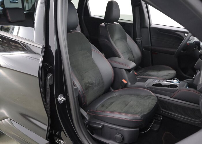 Ford Kuga 2.5 PHEV ST-Line X
