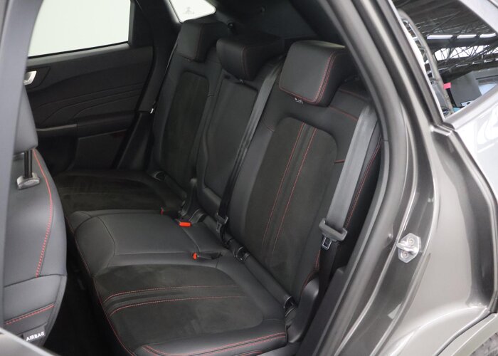 Ford Kuga 2.5 PHEV ST-Line X