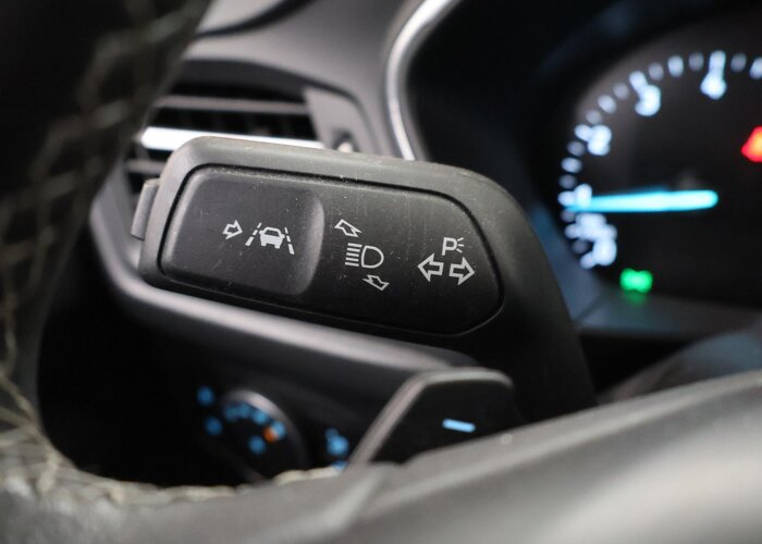 Ford FOCUS Wagon 1.0 EcoBoost Titanium Business