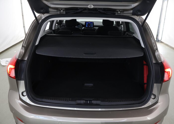 Ford FOCUS Wagon 1.0 EcoBoost Titanium Business