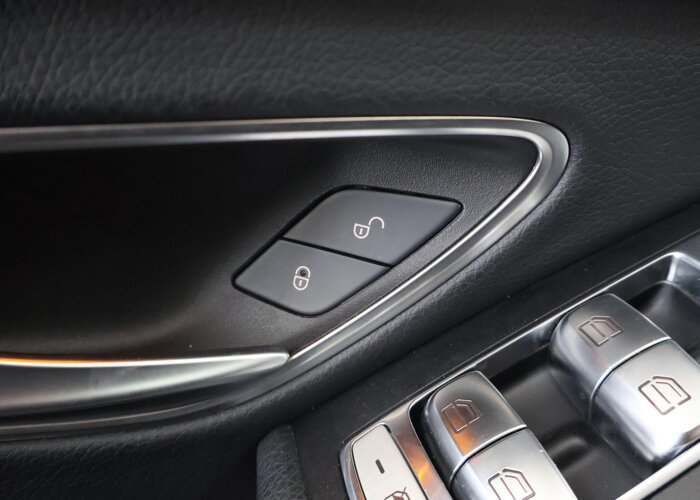 Mercedes-Benz C-Klasse Estate 180 Business Solution AMG