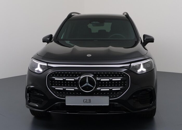 Mercedes-Benz GLB 200 Business Solution AMG