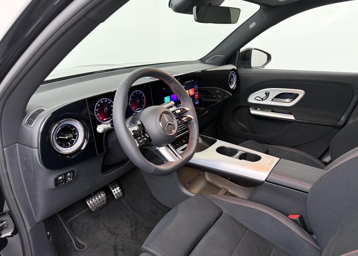 Mercedes-Benz GLB 200 Business Solution AMG