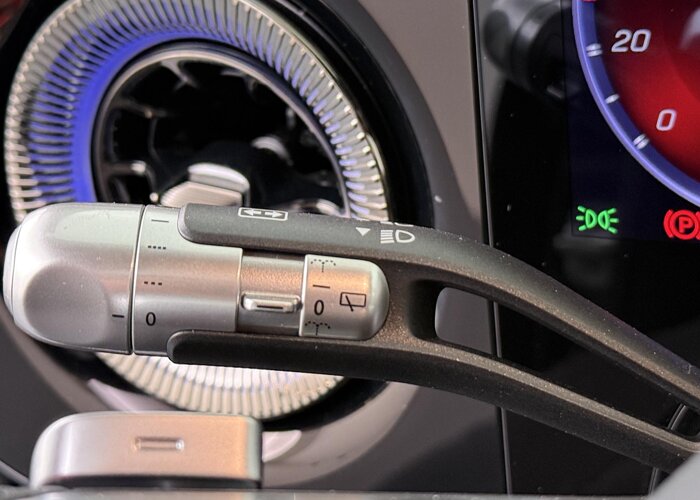 Mercedes-Benz GLB 200 Business Solution AMG