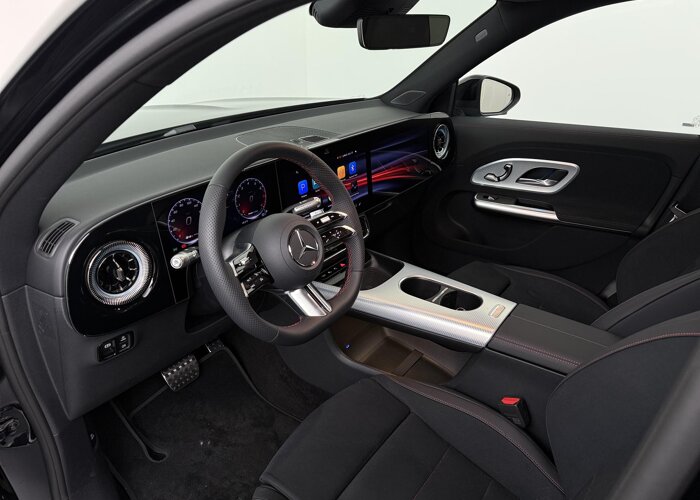 Mercedes-Benz GLB 200 Business Solution AMG