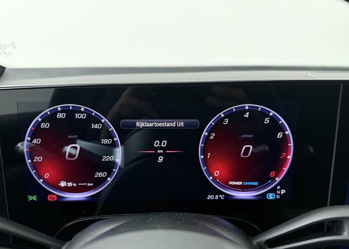 Mercedes-Benz GLB 200 Business Solution AMG