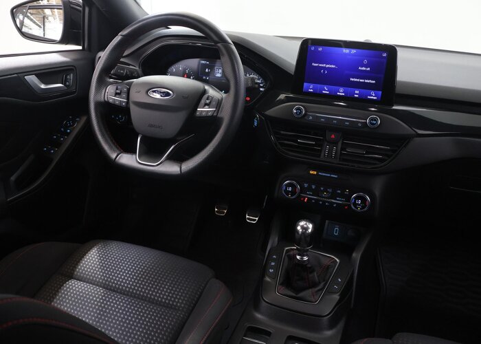 Ford FOCUS Wagon 1.0 EcoBoost ST Line Business