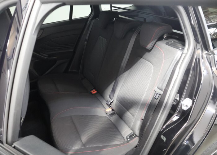 Ford FOCUS Wagon 1.0 EcoBoost ST Line Business