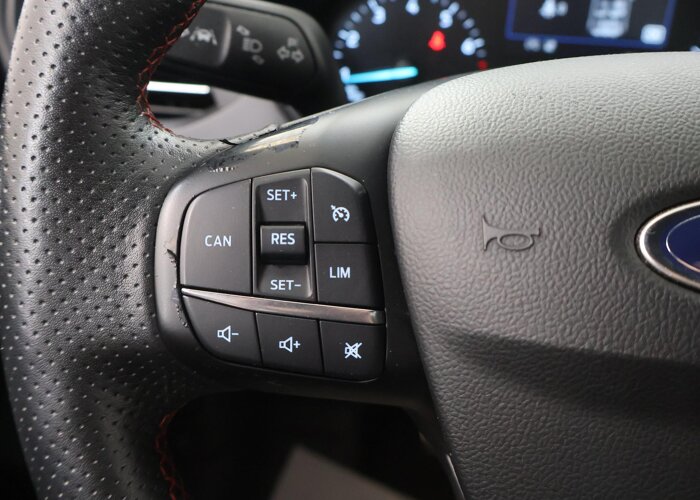 Ford FOCUS Wagon 1.0 EcoBoost ST Line Business