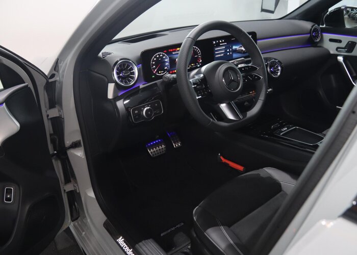 Mercedes-Benz A-Klasse 250e Business Solution AMG