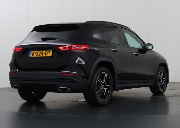 Mercedes-Benz GLA 250 e AMG Line