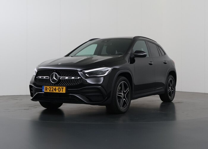 Mercedes-Benz GLA 250 e AMG Line