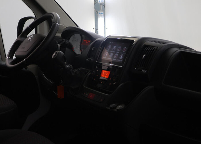 Citroën Jumper 2.2 BlueHDi | 120 PK | L2 H2 | 3.3t