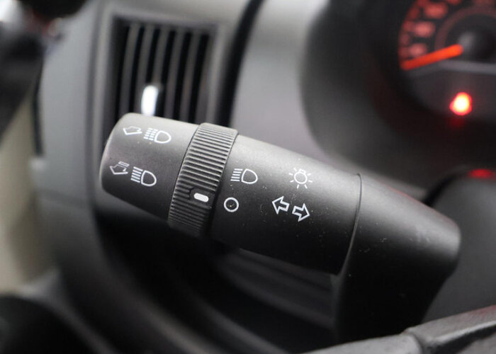 Citroën Jumper 2.2 BlueHDi | 120 PK | L2 H2 | 3.3t