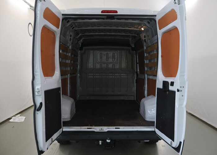Citroën Jumper 2.2 BlueHDi | 120 PK | L2 H2 | 3.3t