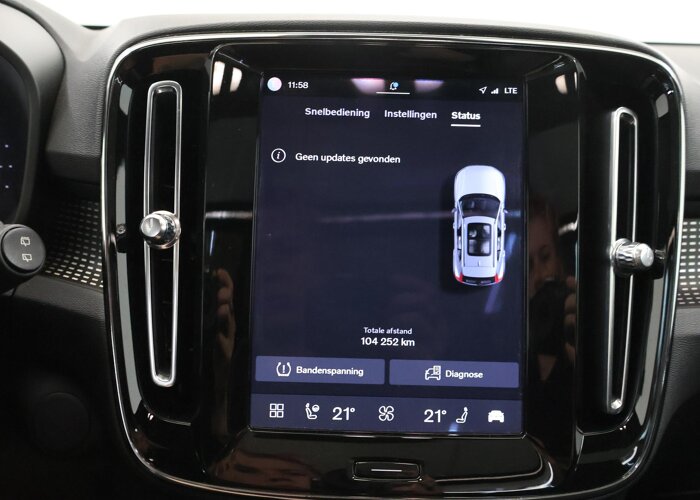 Volvo XC40 Recharge P8 AWD R-Design