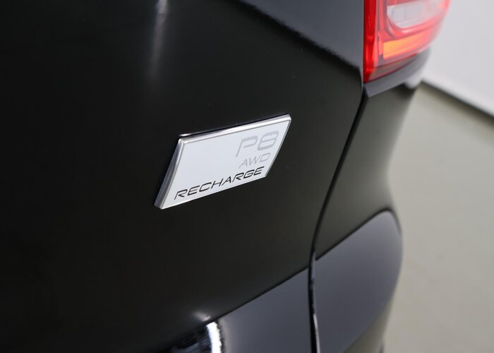 Volvo XC40 Recharge P8 AWD R-Design