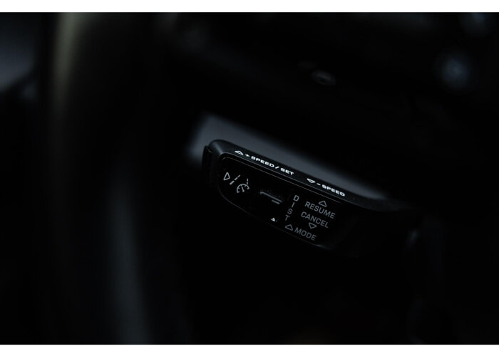 Porsche Taycan Cross Turismo 4S 93 kWh