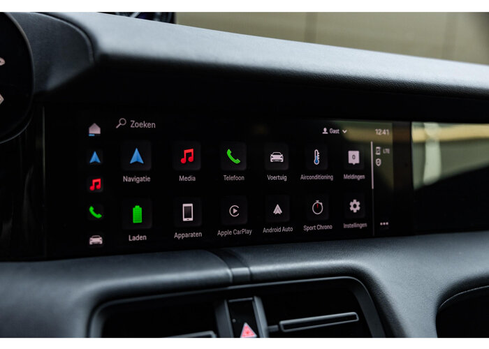 Porsche Taycan Cross Turismo 4S 93 kWh