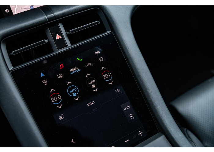 Porsche Taycan Cross Turismo 4S 93 kWh