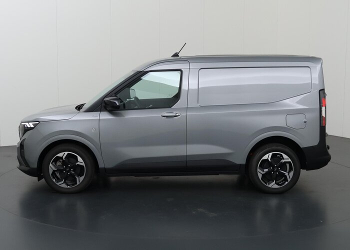 Ford E-Transit Courier Limited 44 kWh | Trekhaak | 300 KM RANGE |