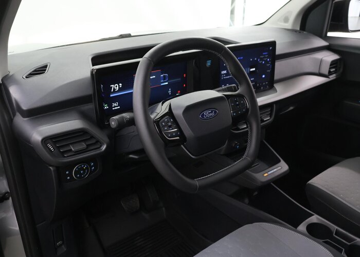 Ford E-Transit Courier Limited 44 kWh | Trekhaak | 300 KM RANGE |