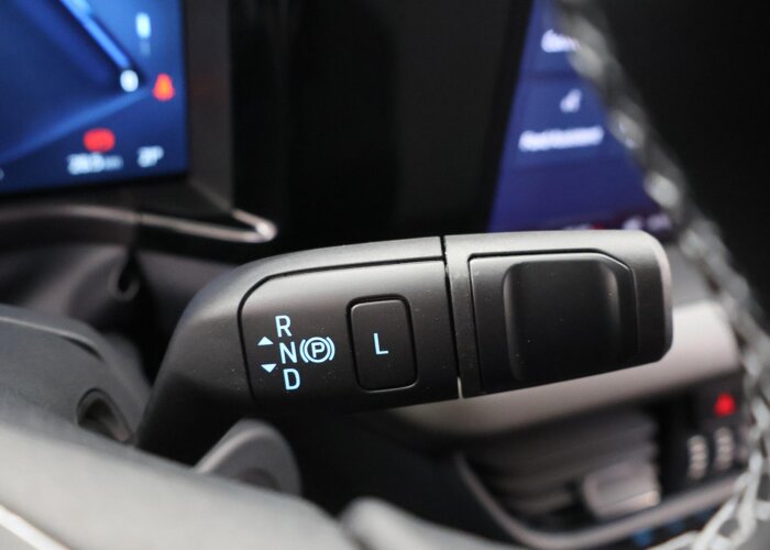 Ford E-Transit Courier Limited 44 kWh | Trekhaak | 300 KM RANGE |