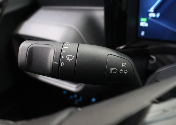 Ford E-Transit Courier Limited 44 kWh | Trekhaak | 300 KM RANGE |