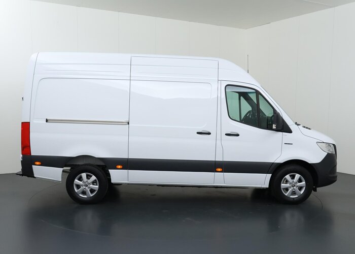 Mercedes-Benz eSprinter 314 | 81 Kwh | L2 H2 | RWD | PRO | 312 KM RANGE |