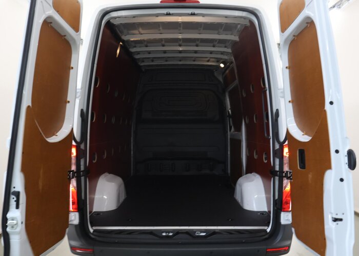 Mercedes-Benz eSprinter 314 | 81 Kwh | L2 H2 | RWD | PRO | 312 KM RANGE |