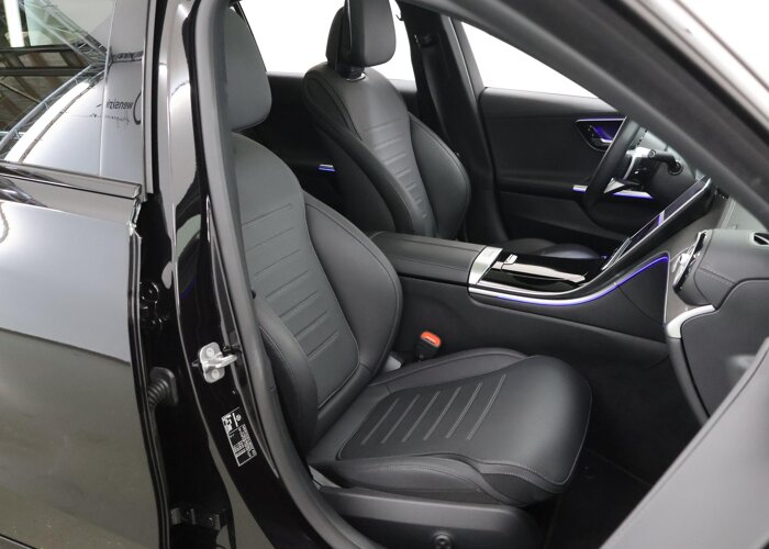 Mercedes-Benz C-Klasse 300 de Business Solution AMG