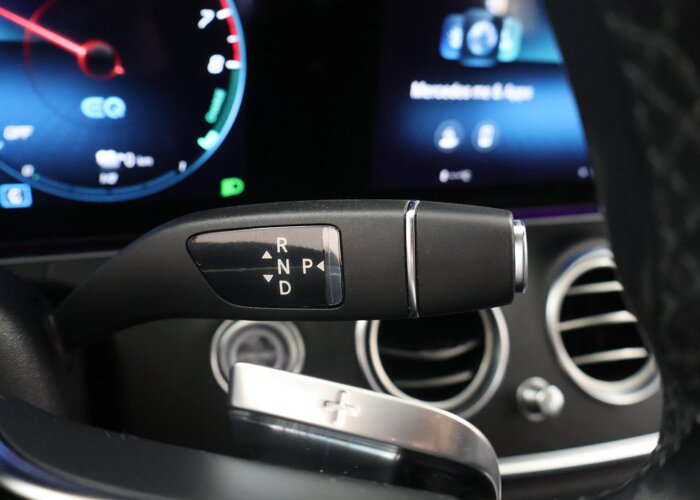 Mercedes-Benz E-Klasse 300 e Exclusive Line