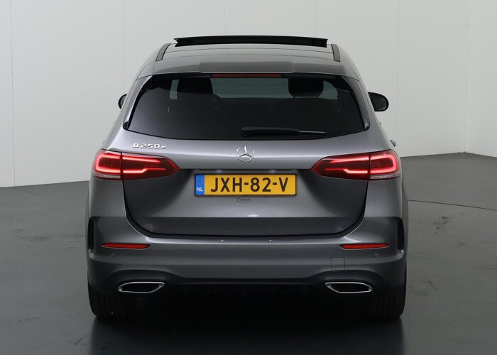 Mercedes-Benz B-Klasse 250 e AMG Line
