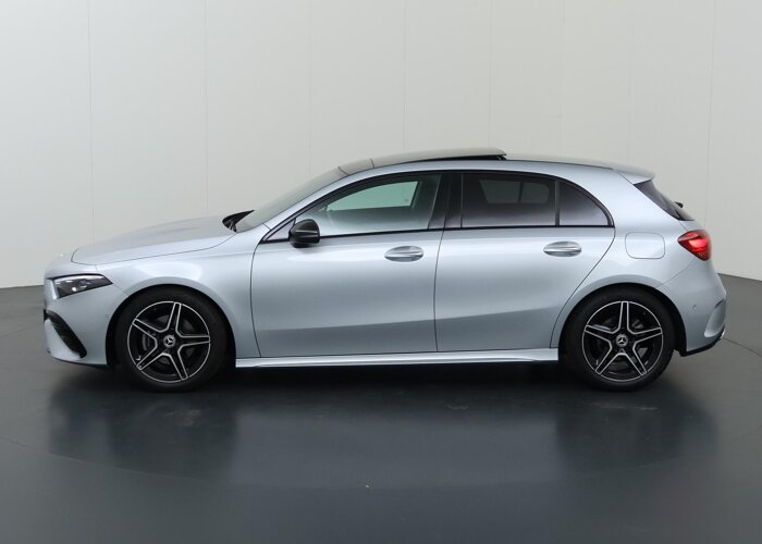 Mercedes-Benz A-Klasse 180 Star Edition AMG