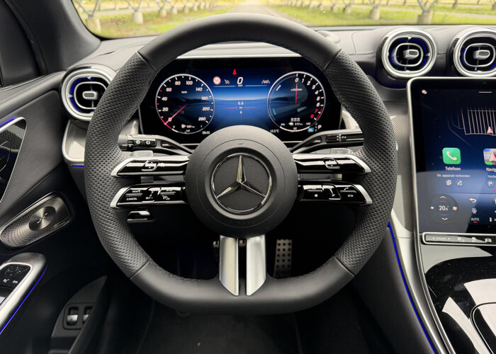Mercedes-Benz GLC 300e 4MATIC Business Solution AMG