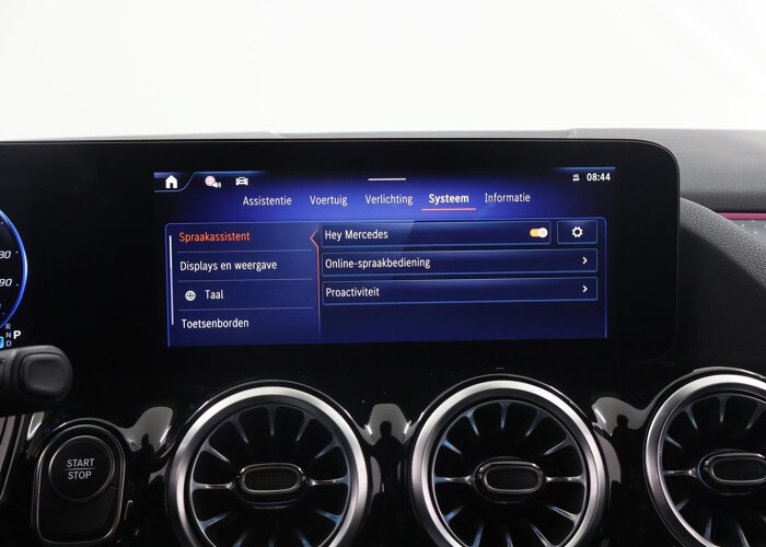 Mercedes-Benz EQA 250+ Luxury Line 71 kWh
