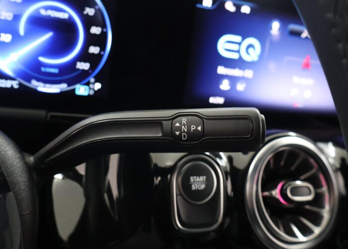 Mercedes-Benz EQA 250+ Luxury Line 71 kWh