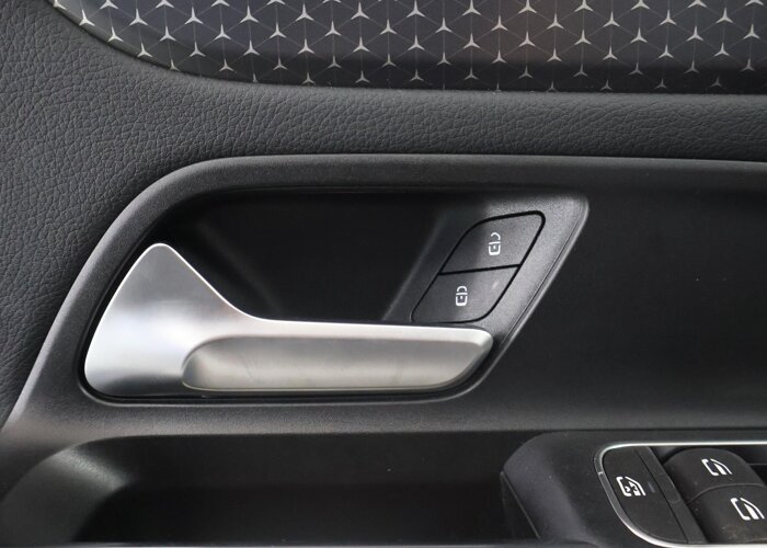 Mercedes-Benz EQA 250+ Luxury Line 71 kWh