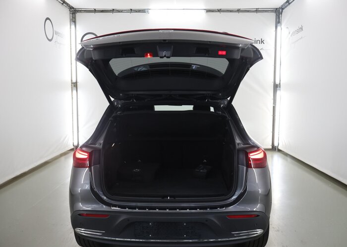 Mercedes-Benz EQA 250+ Luxury Line 71 kWh