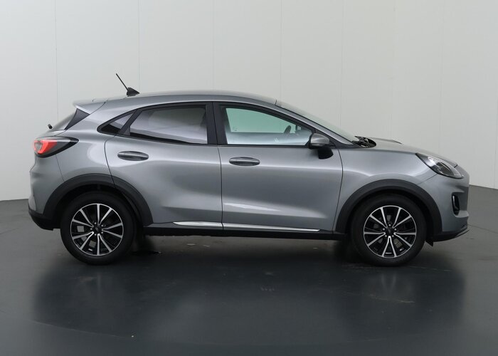 Ford Puma 1.0 EcoBoost Hybrid Titanium