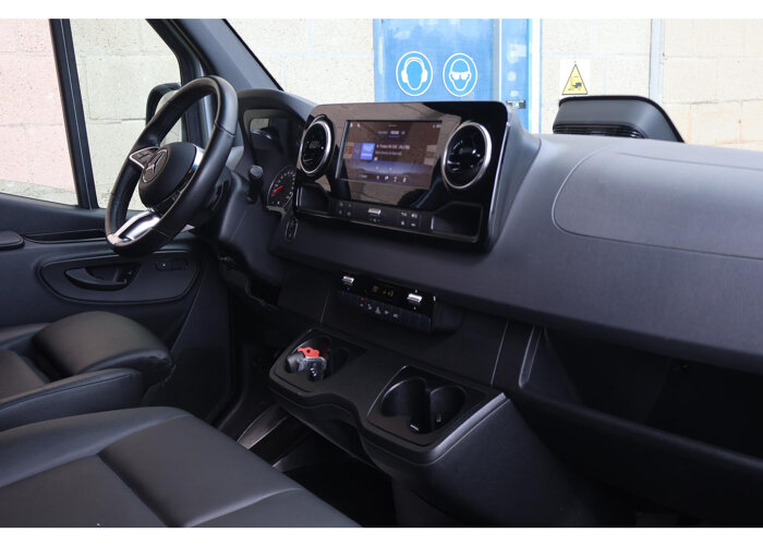 Mercedes-Benz Sprinter 319 CDI | AUT. | L4 H2 | PRO