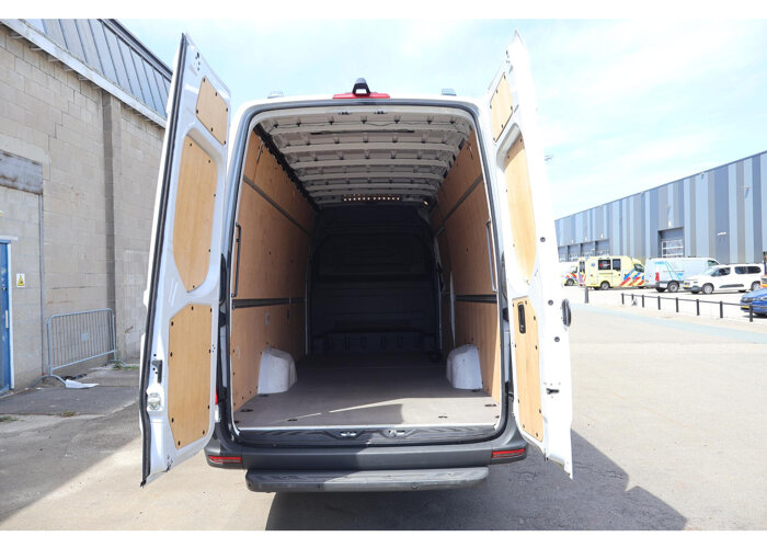 Mercedes-Benz Sprinter 319 CDI | AUT. | L4 H2 | Pro